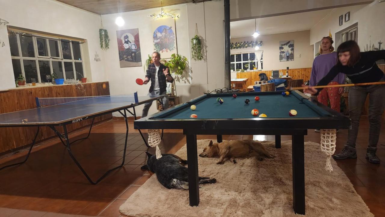 Hostel Del Lago, Habitaciones Privadas Y Cabanas El Chalten Εξωτερικό φωτογραφία