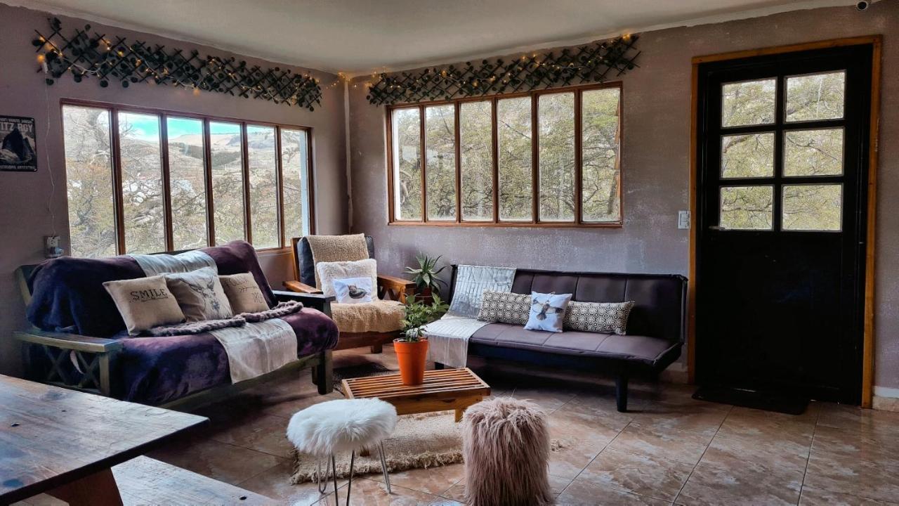 Hostel Del Lago, Habitaciones Privadas Y Cabanas El Chalten Εξωτερικό φωτογραφία