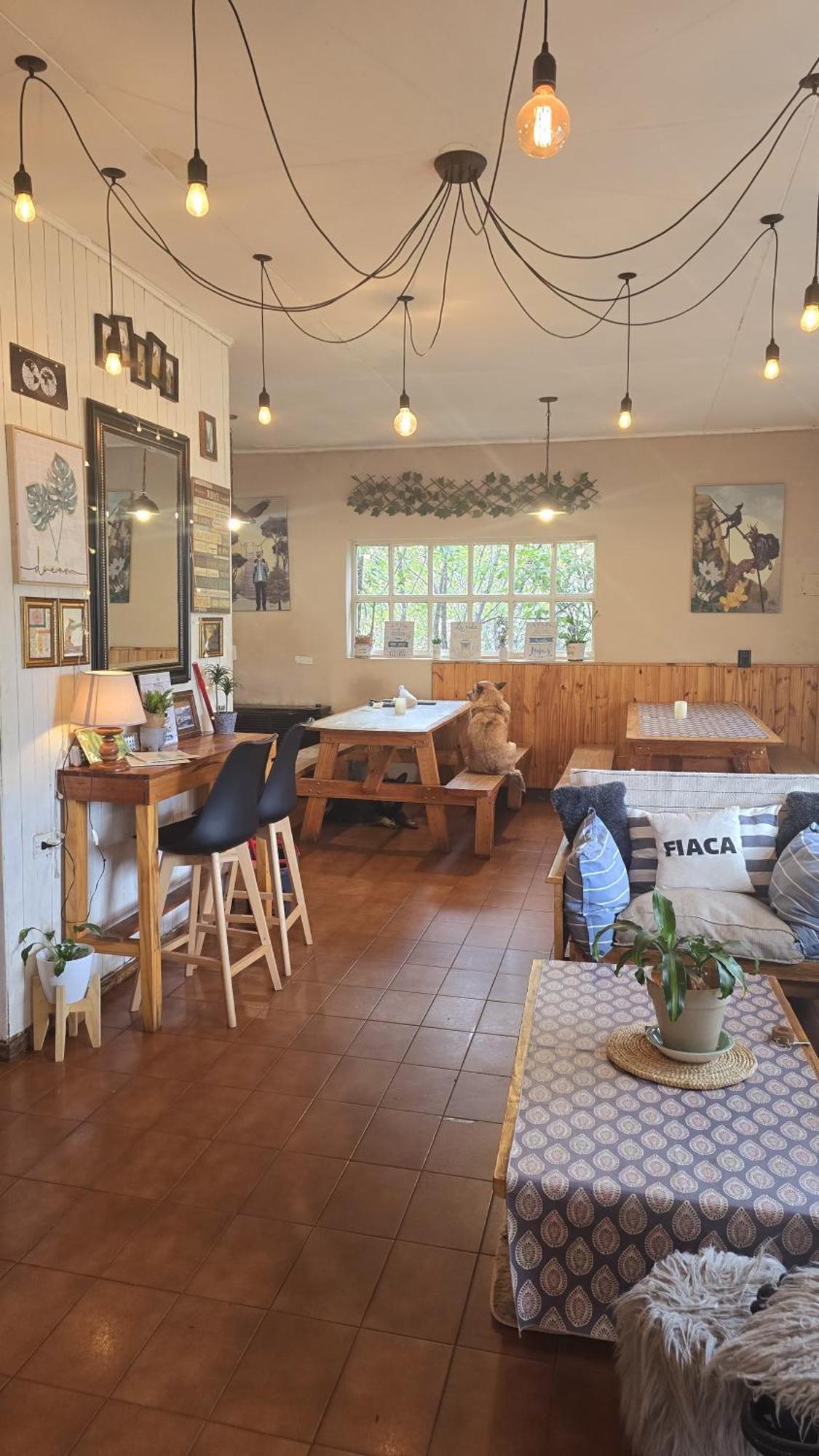 Hostel Del Lago, Habitaciones Privadas Y Cabanas El Chalten Εξωτερικό φωτογραφία